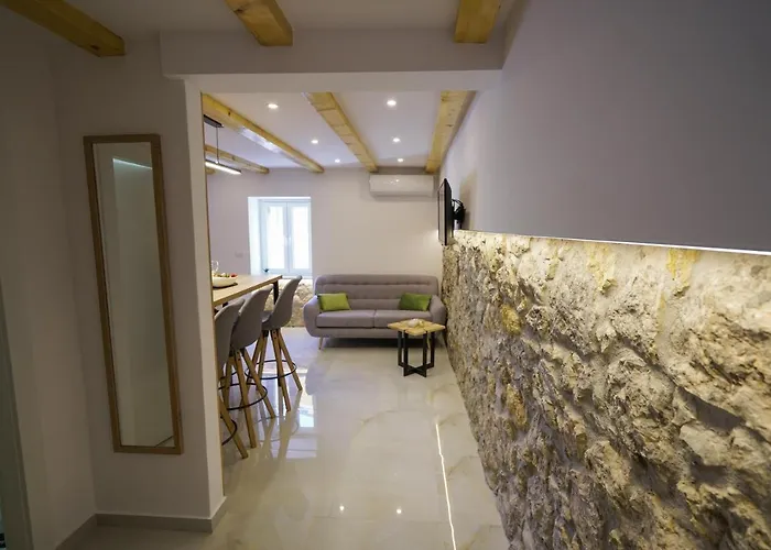 Ispod Ure アパート *