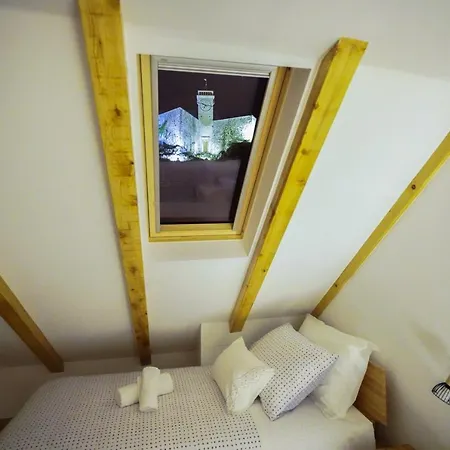 Apartment Ispod Ure *